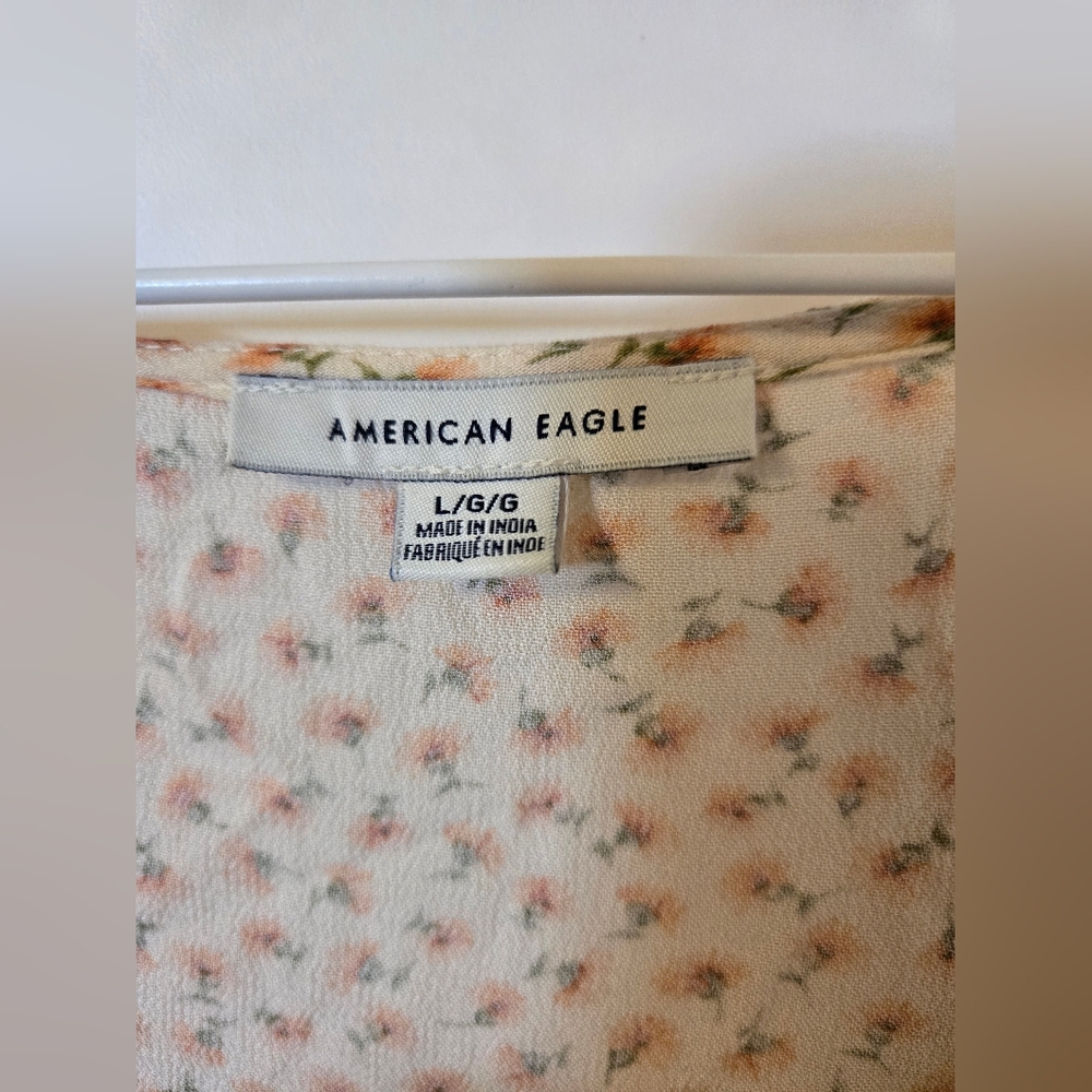 American Eagle Floral Cream Dress - Picture 3 of 8